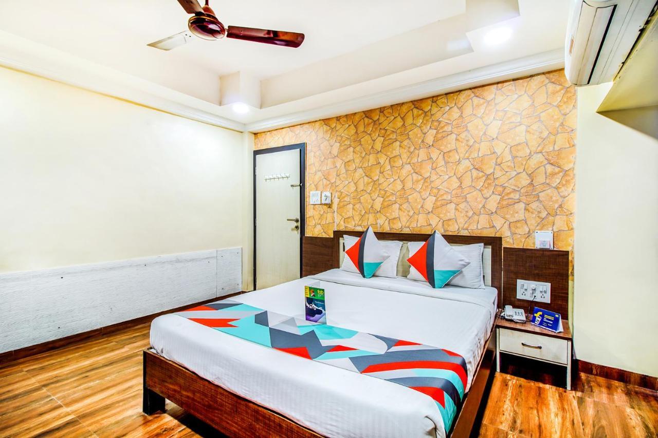 Mukesh Residency Hotel Púna Kültér fotó