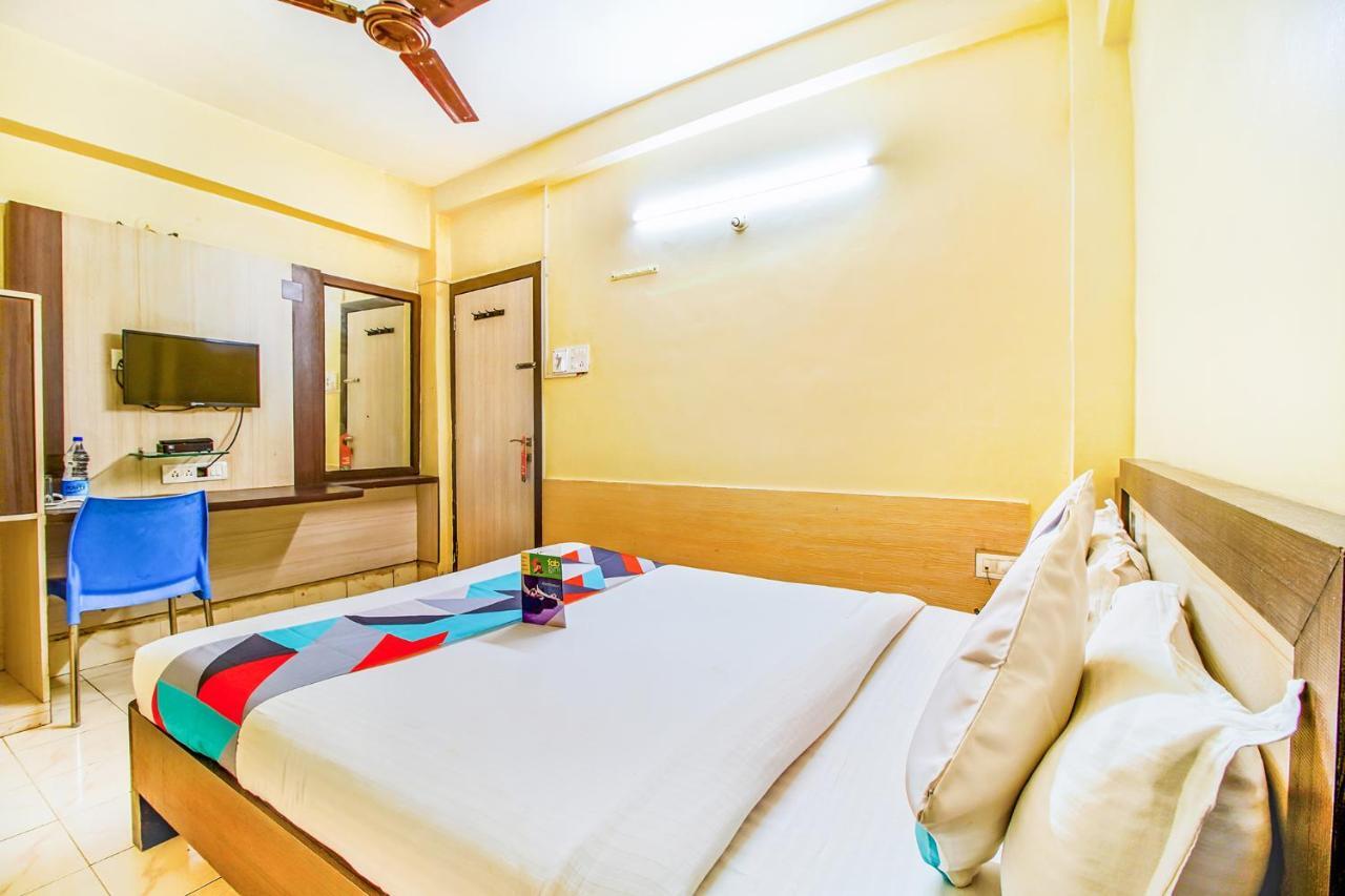 Mukesh Residency Hotel Púna Kültér fotó