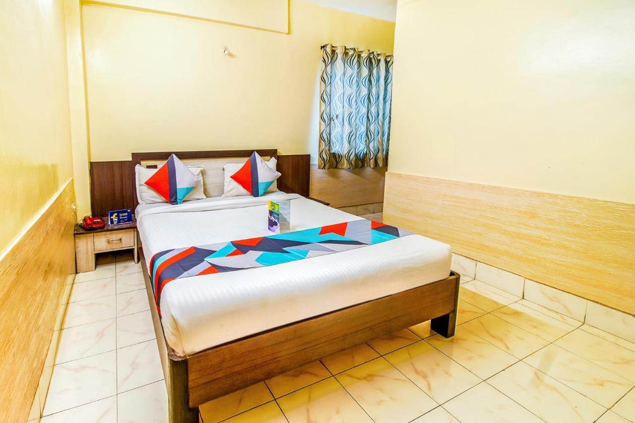 Mukesh Residency Hotel Púna Kültér fotó